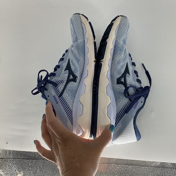 Mizuno wave horizon 4 ice-mood indigo size 7.5  walking casual commuter running - Picture 7 of 9